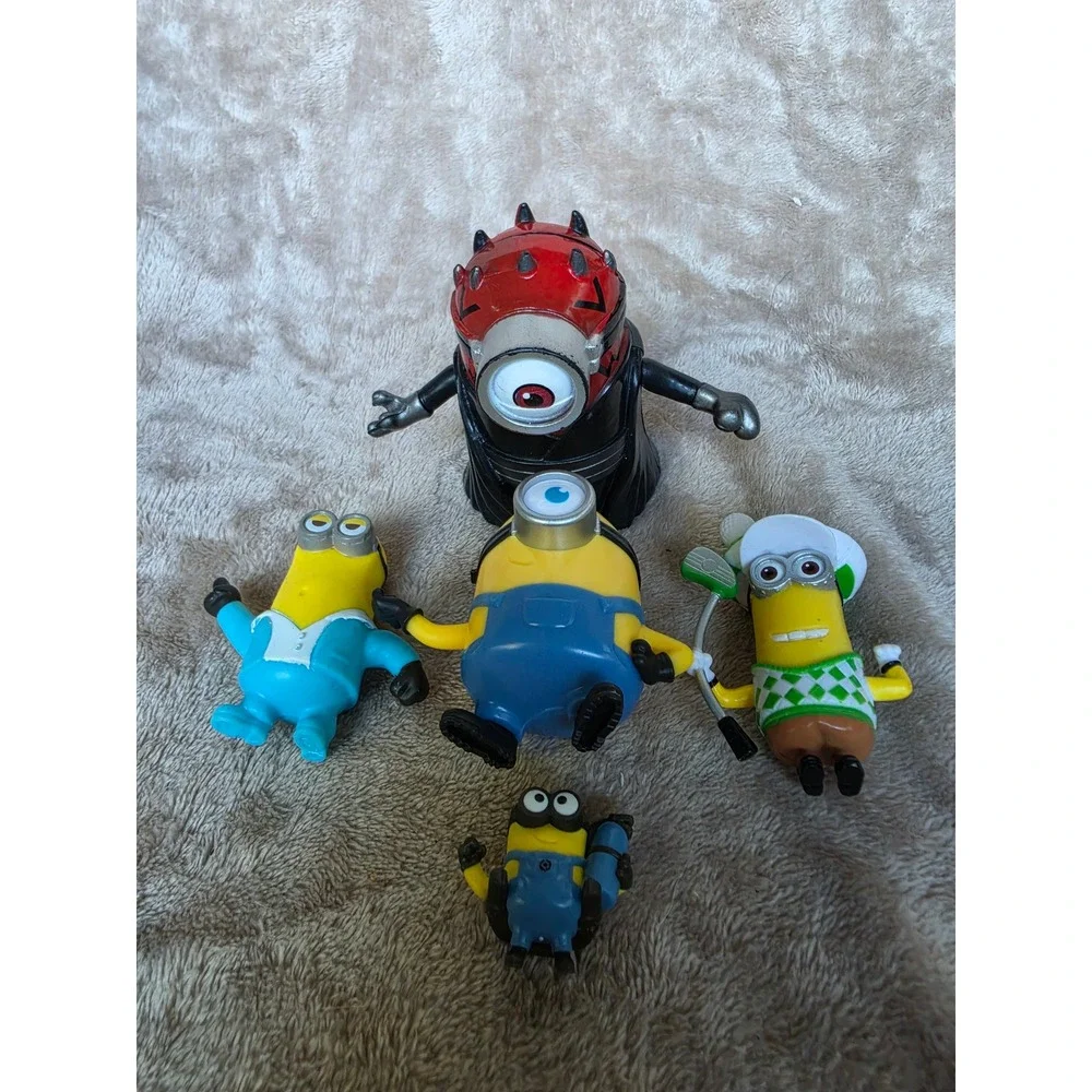 Despicable Me Minions Figure Lot Darth Maul Star Wars Crossover Golf Scuba Toy